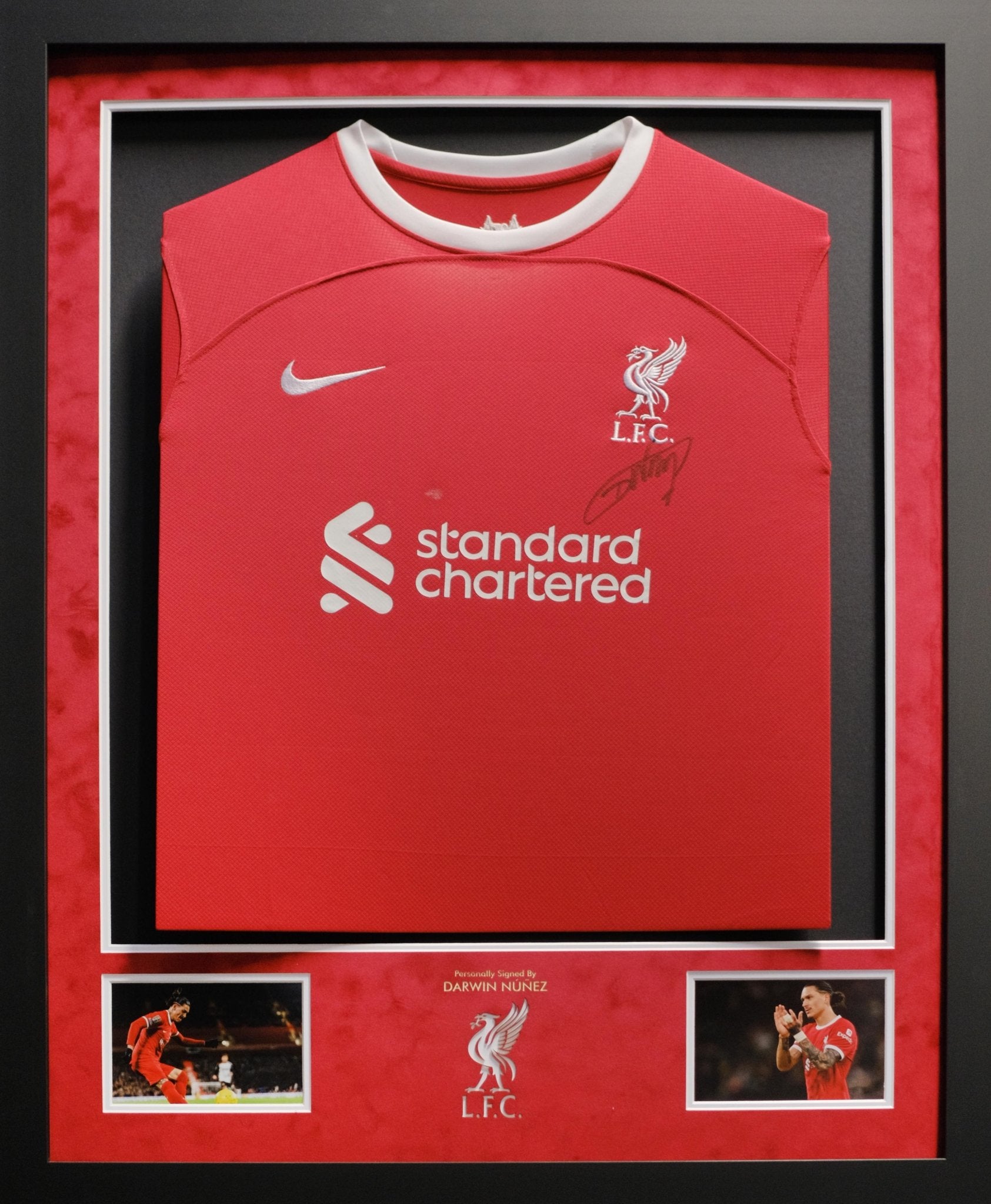 Darwen Núñez signed home shirt Liverpool F.C. - Memorabilia Framers Shop